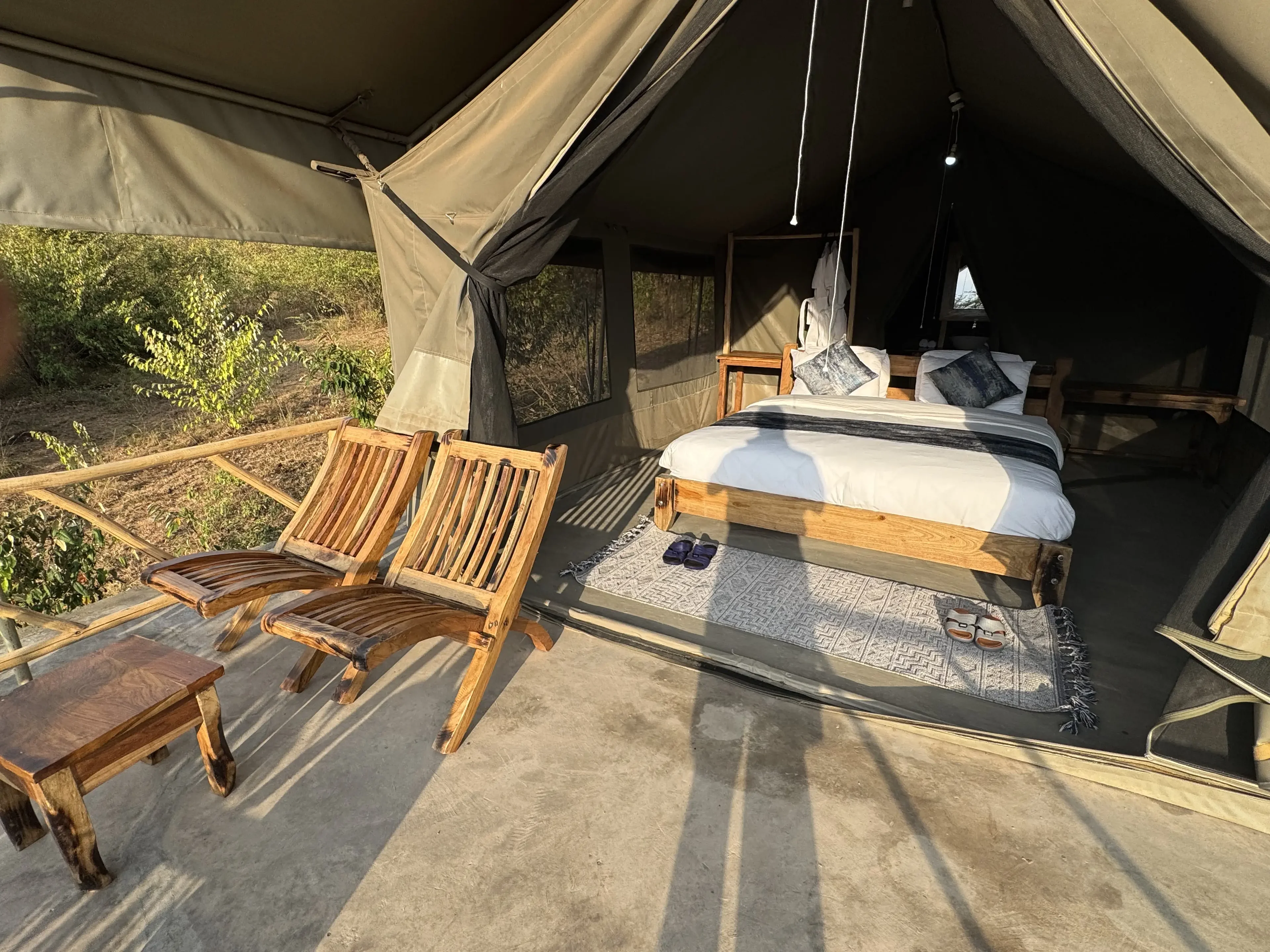 Private rooms and tents at Mara Hilltop 10